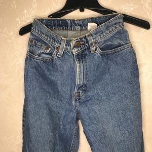 Vintage Highwaisted 512 Levi Jeans size 27